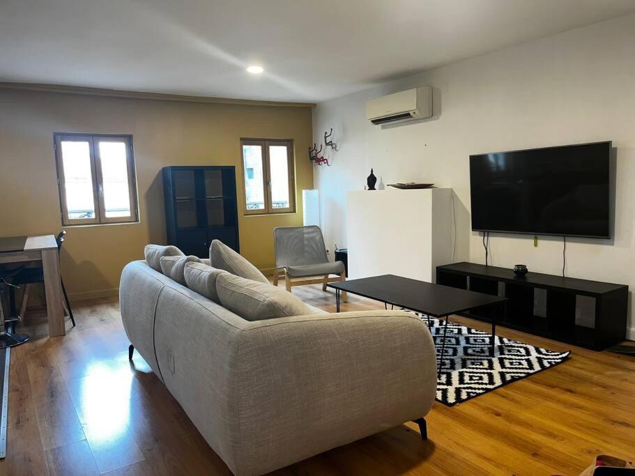 Superbe Appartement Centre Ville Bourges Eksteriør bilde